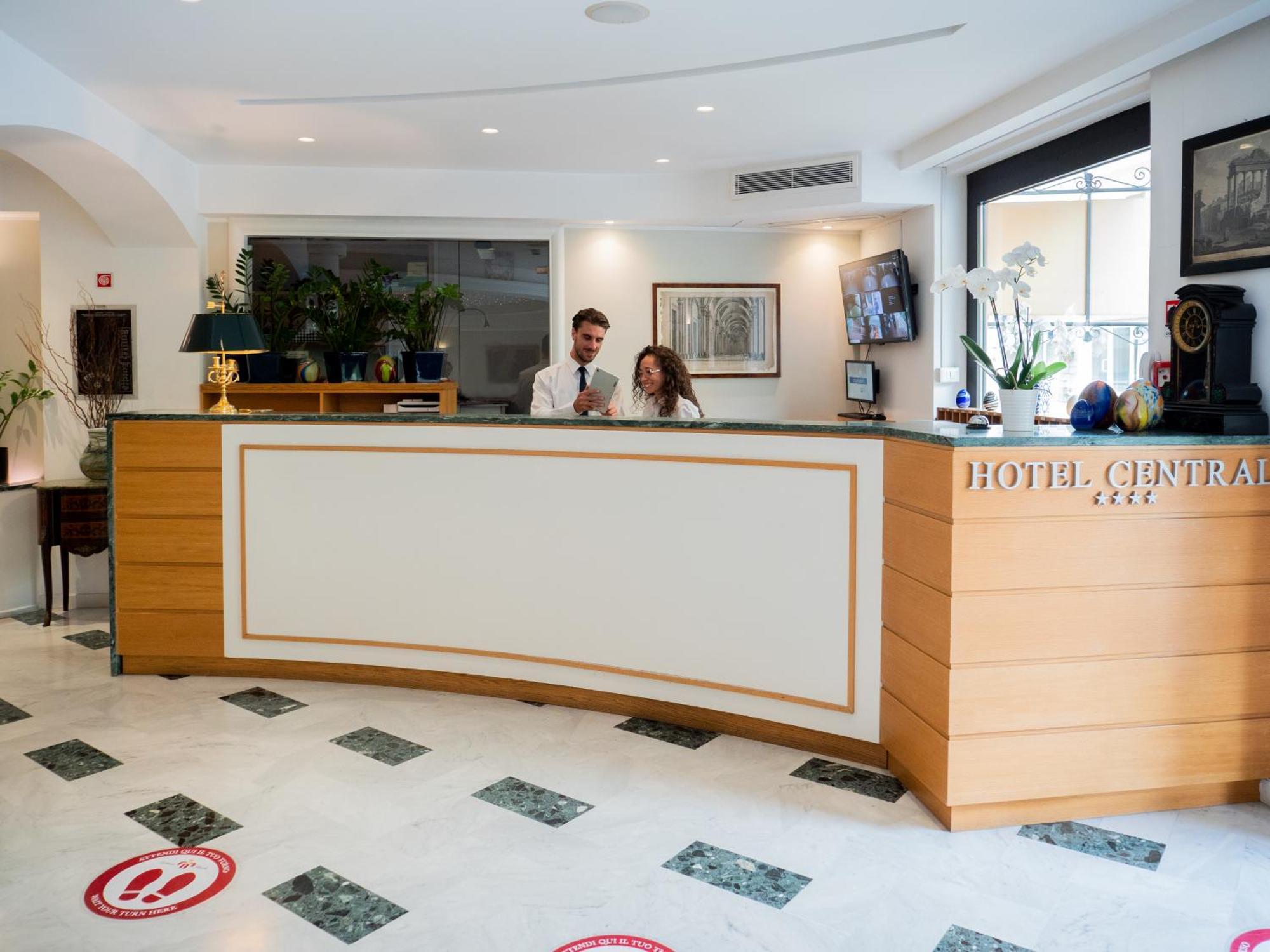 Hotel Central Wellness Sorrento Eksteriør billede